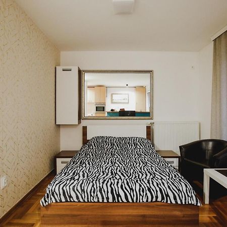 Prestige Apartment Gornji Milanovac Kültér fotó